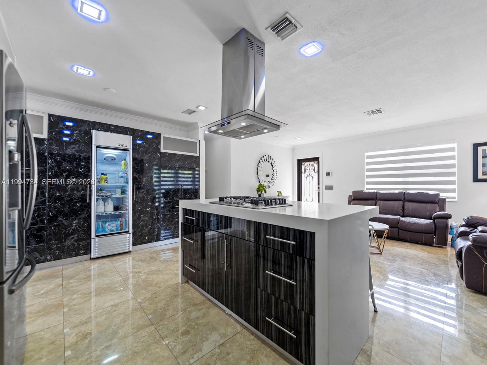 15305 SW 209th Ave Miami, FL 33187