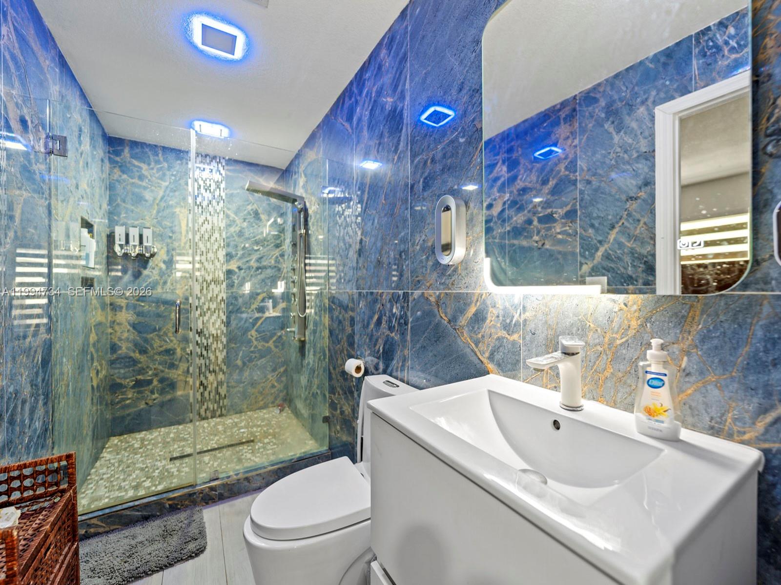 15305 SW 209th Ave Miami, FL 33187