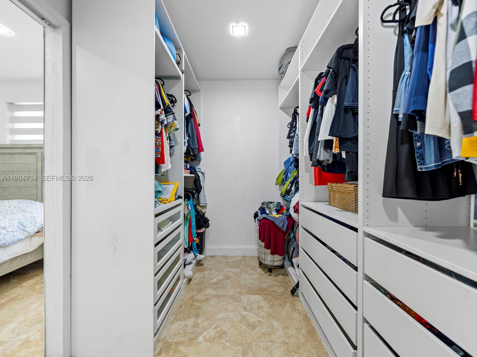 15305 SW 209th Ave Miami, FL 33187