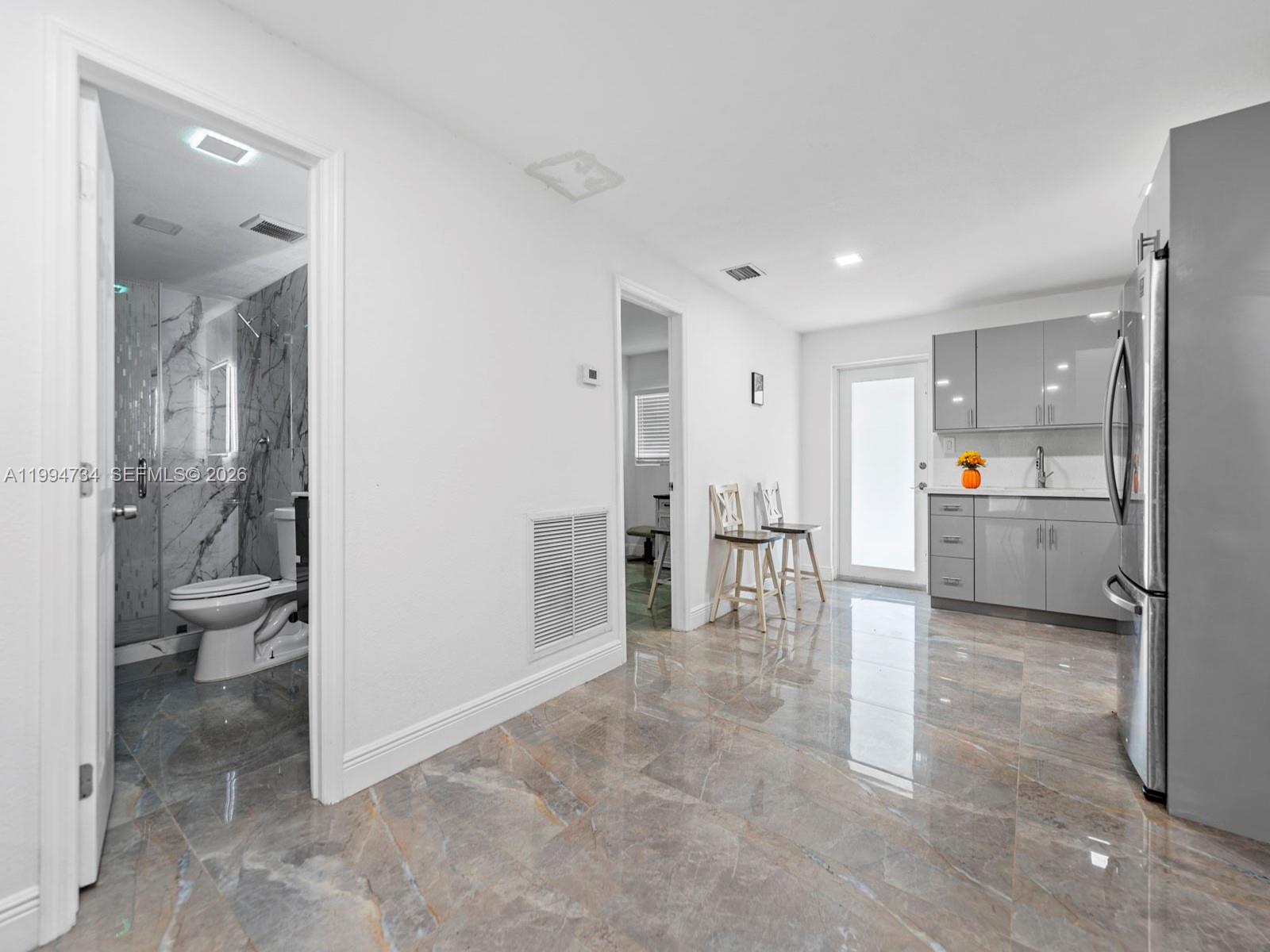 15305 SW 209th Ave Miami, FL 33187