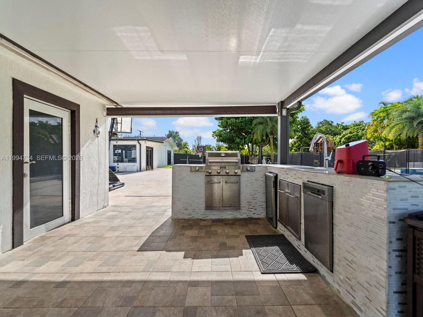 15305 SW 209th Ave Miami, FL 33187