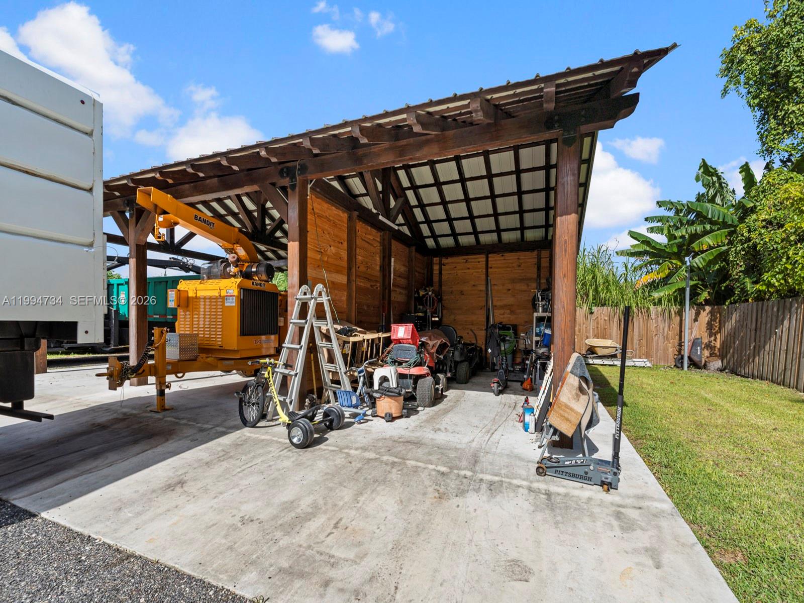 15305 SW 209th Ave Miami, FL 33187