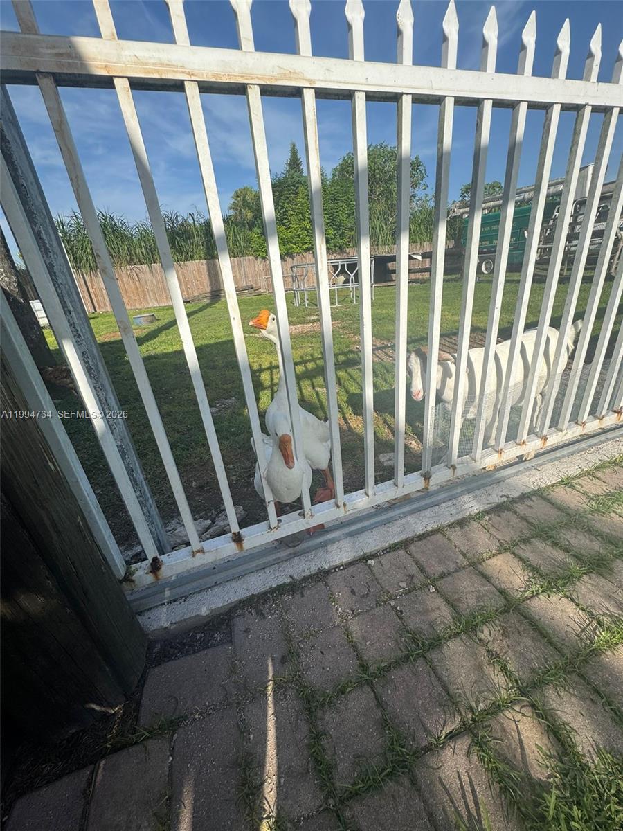 15305 SW 209th Ave Miami, FL 33187