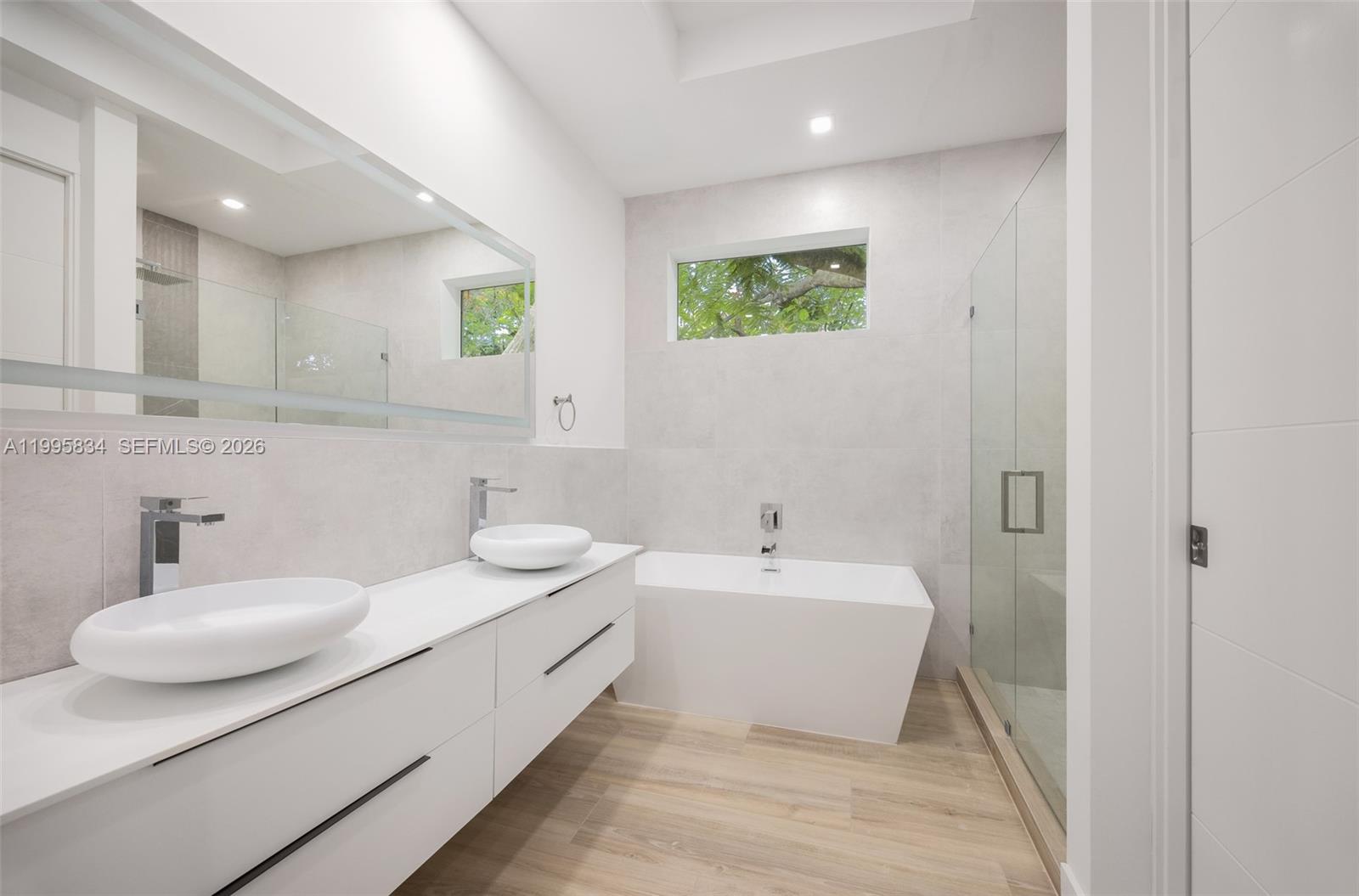3164 Plaza St Coconut Grove, FL 33133