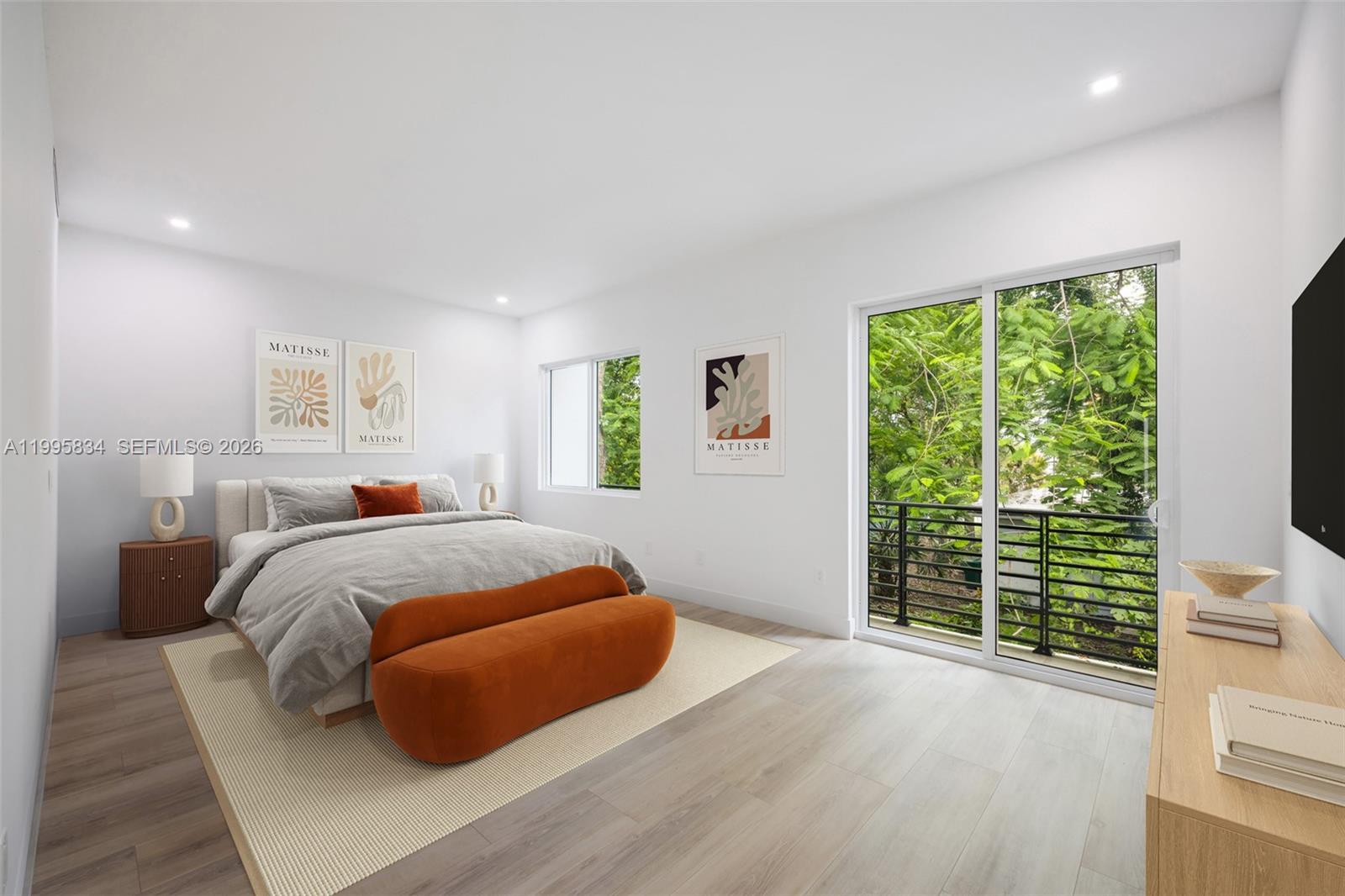 3164 Plaza St Coconut Grove, FL 33133