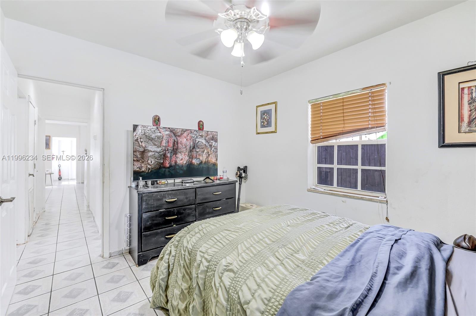 1263 NE 182nd St North Miami Beach, FL 33162