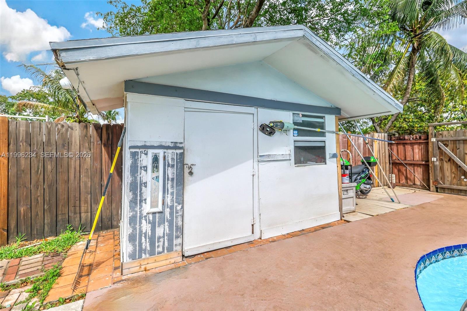 1263 NE 182nd St North Miami Beach, FL 33162