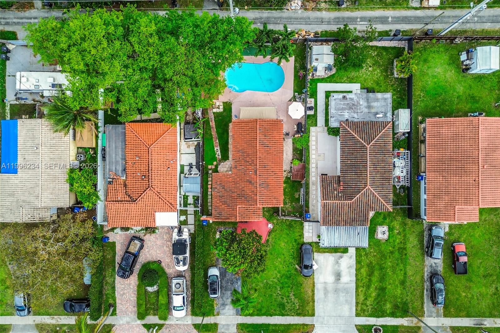 1263 NE 182nd St North Miami Beach, FL 33162