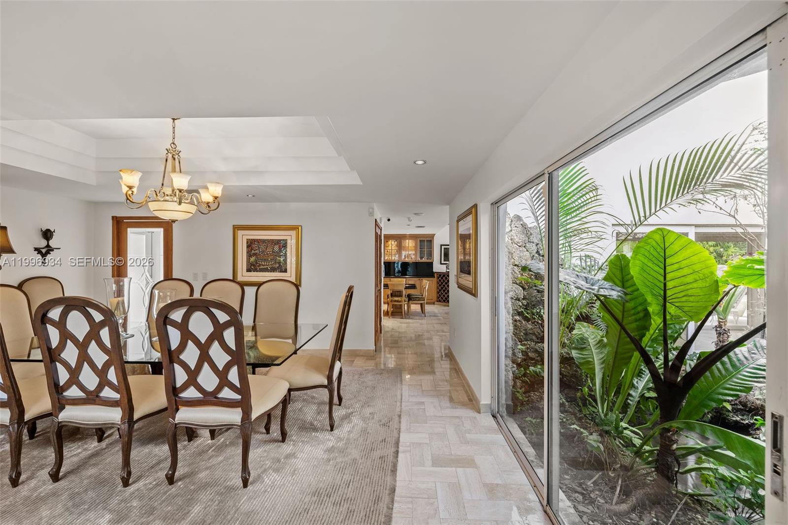 8450 SW 74th Ter Miami, FL 33143