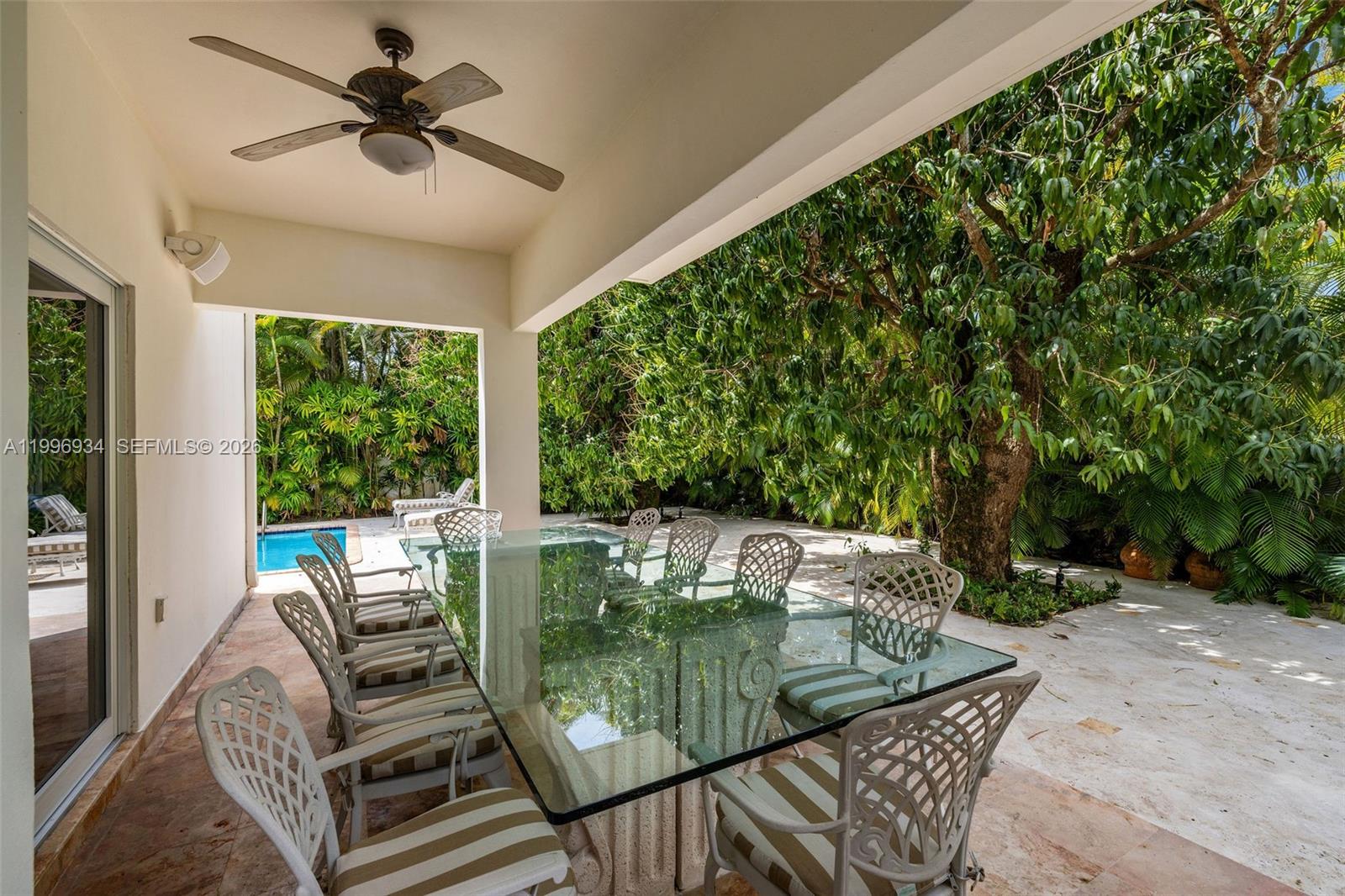 8450 SW 74th Ter Miami, FL 33143