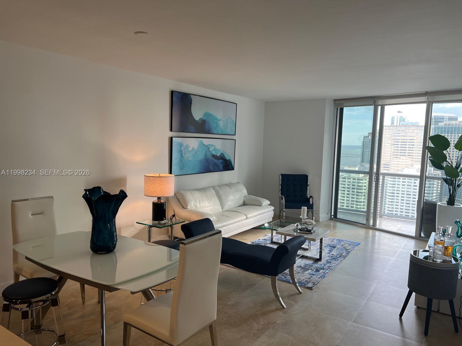 image Icon Brickell II11