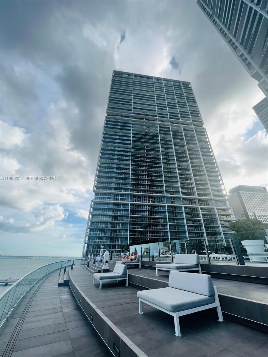 image Icon Brickell II14