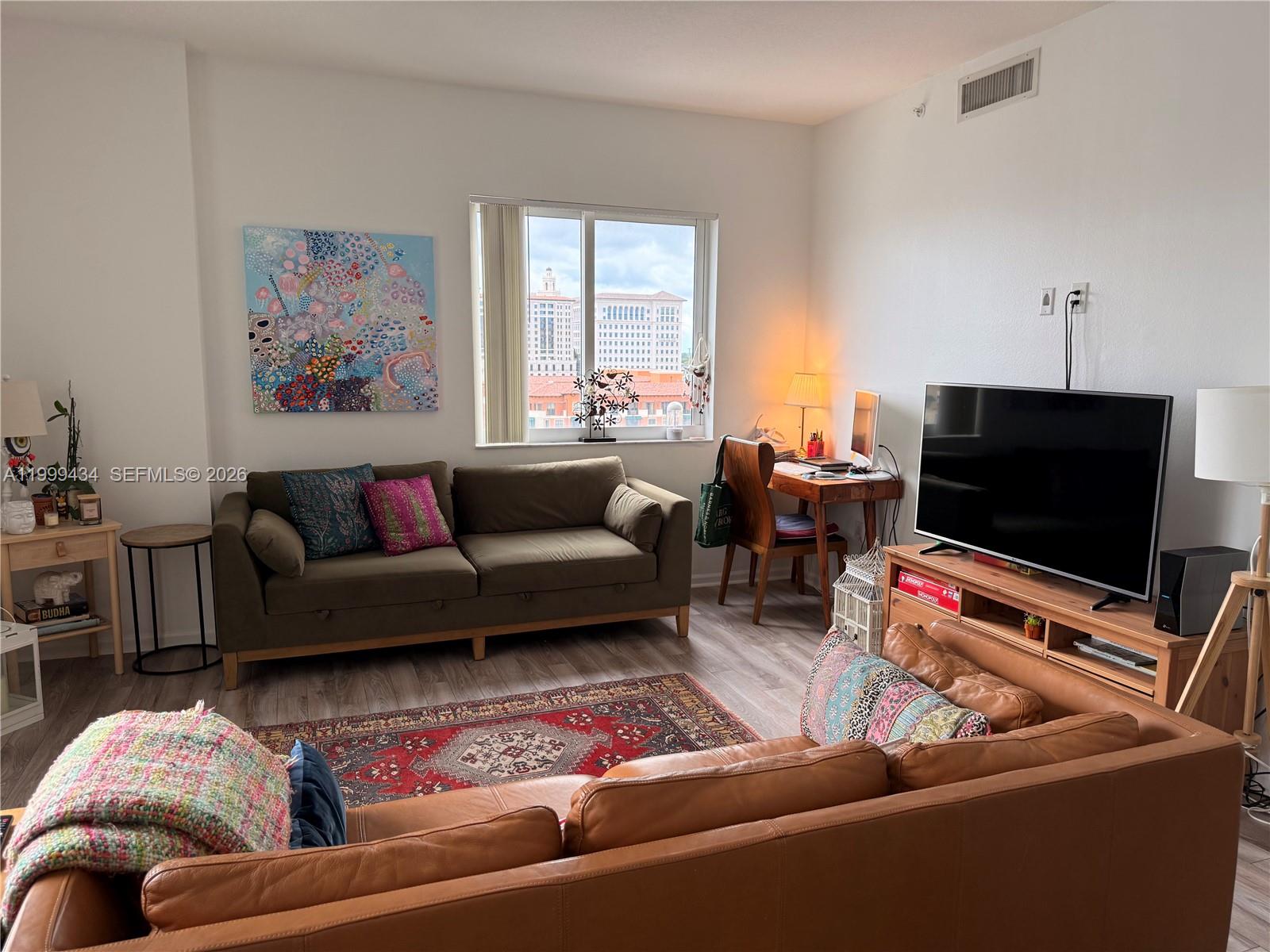 image Ten Aragon Condo2