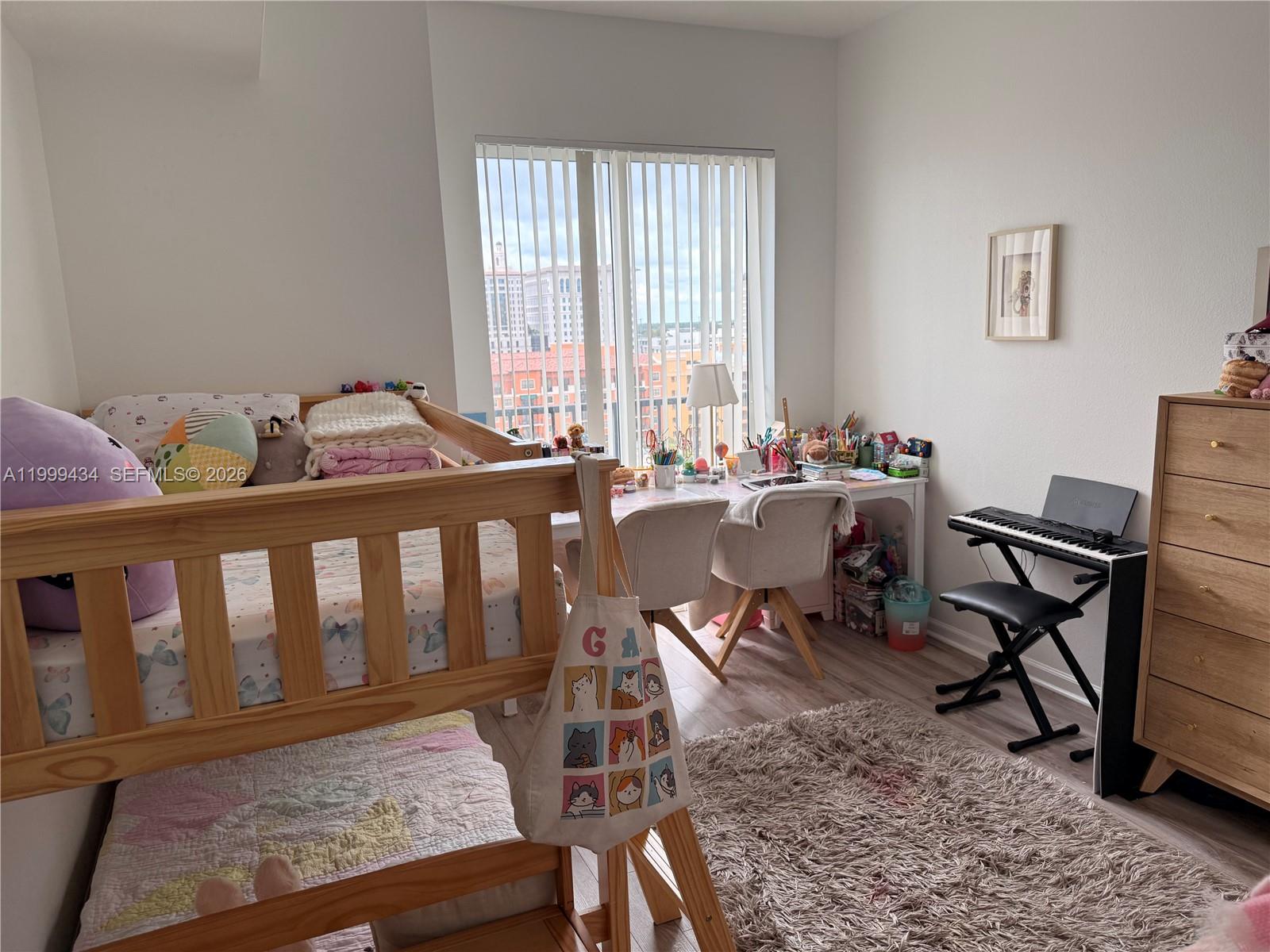 image Ten Aragon Condo6