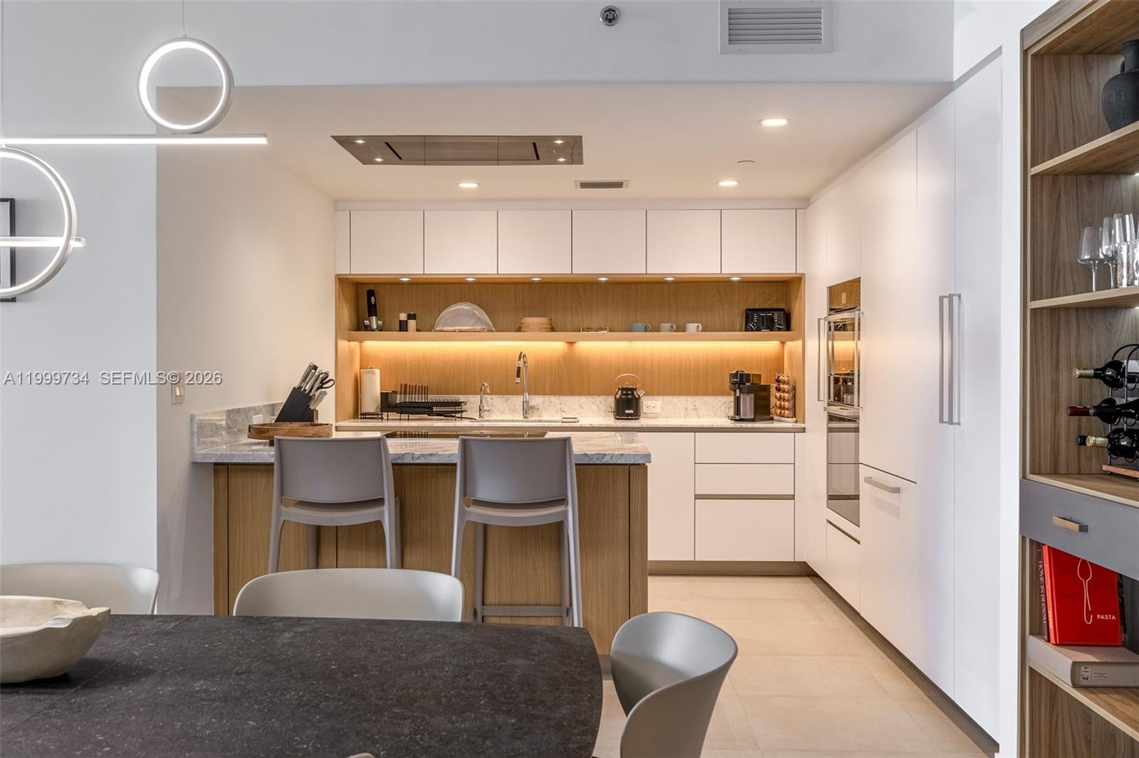 1135 103rd St #405 Bay Harbor Islands, FL 33154