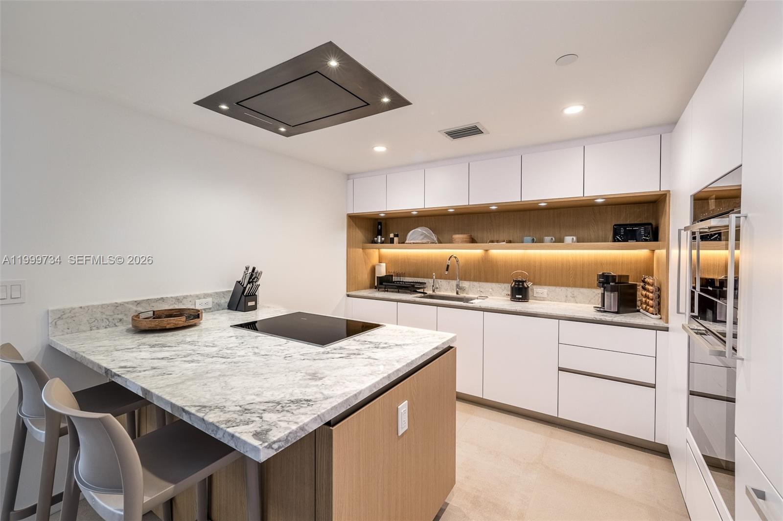 1135 103rd St #405 Bay Harbor Islands, FL 33154