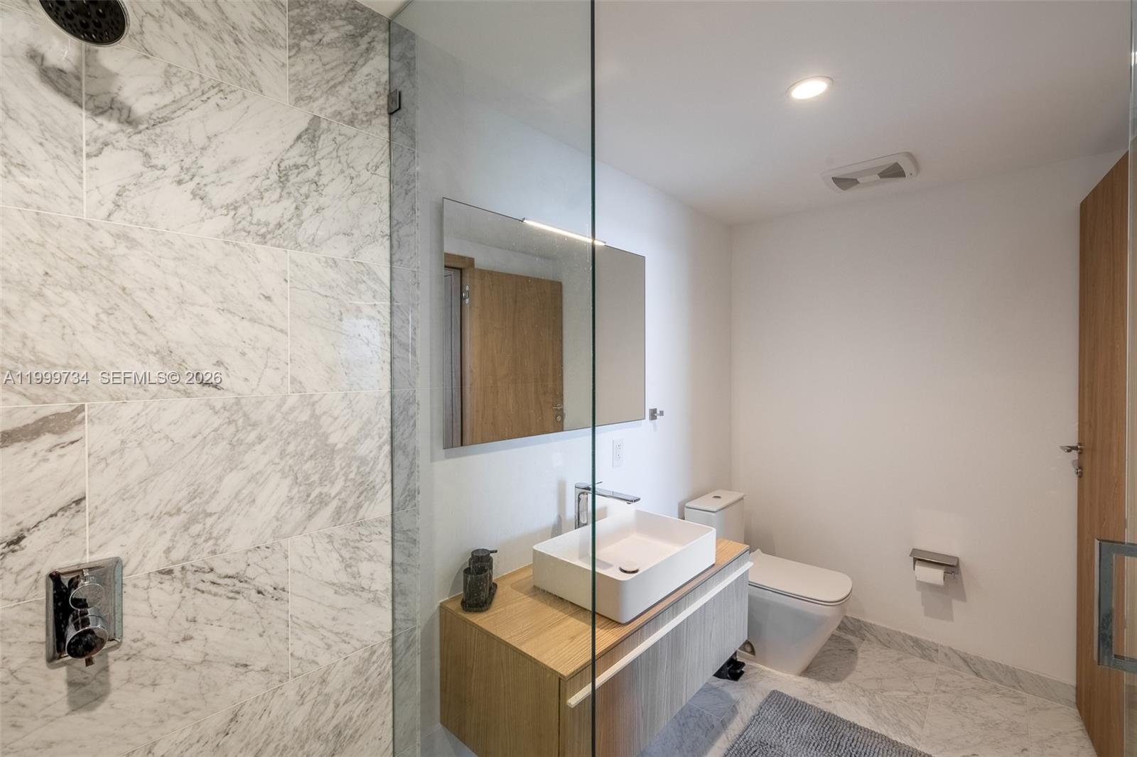 1135 103rd St #405 Bay Harbor Islands, FL 33154