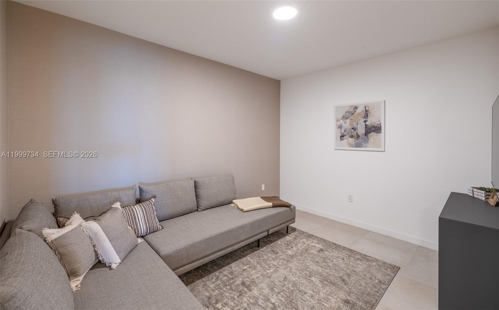 1135 103rd St #405 Bay Harbor Islands, FL 33154