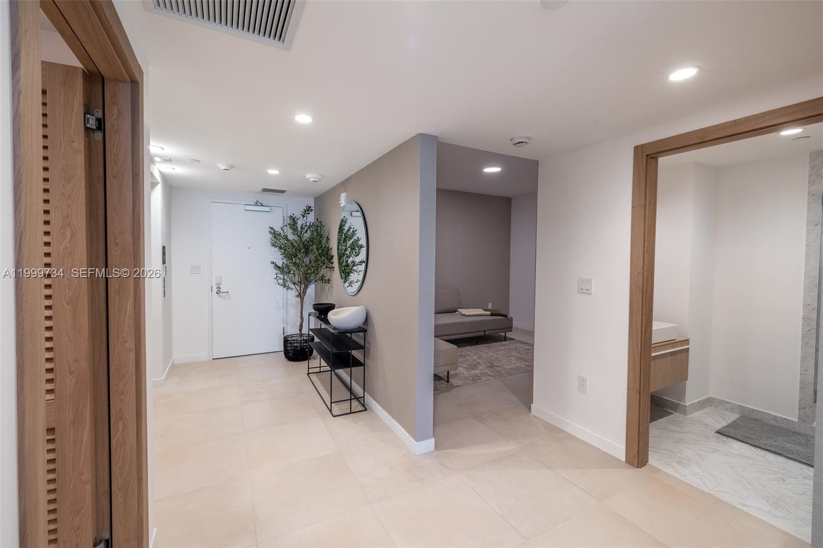 1135 103rd St #405 Bay Harbor Islands, FL 33154