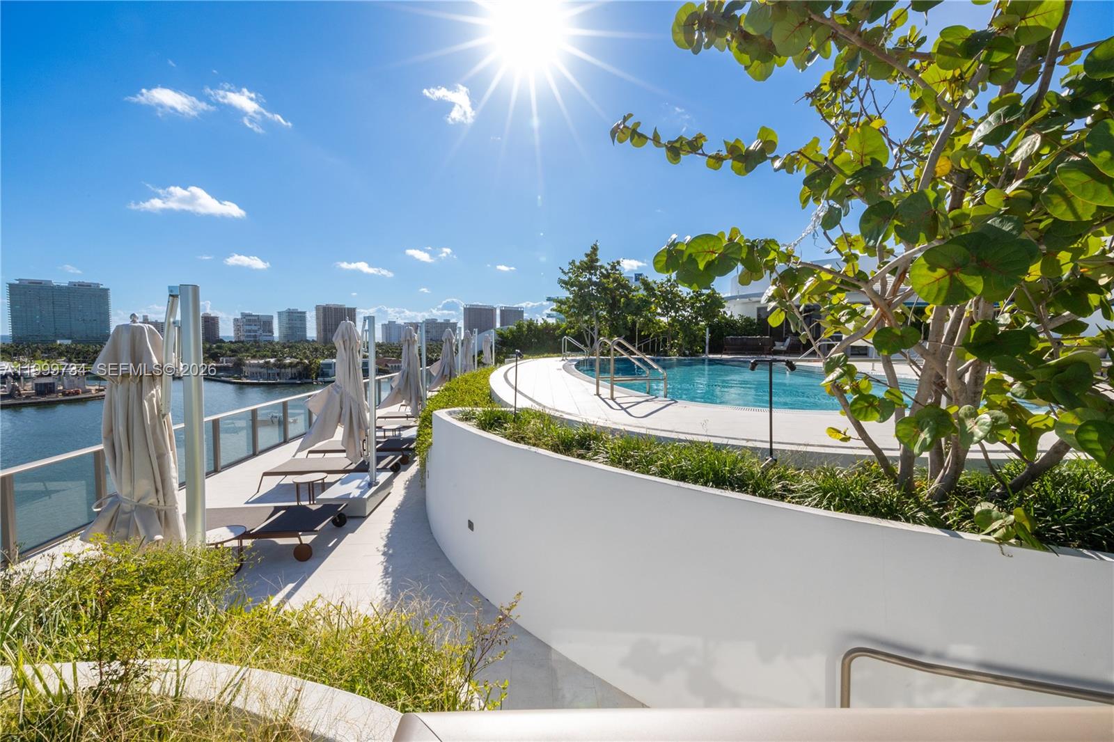 1135 103rd St #405 Bay Harbor Islands, FL 33154