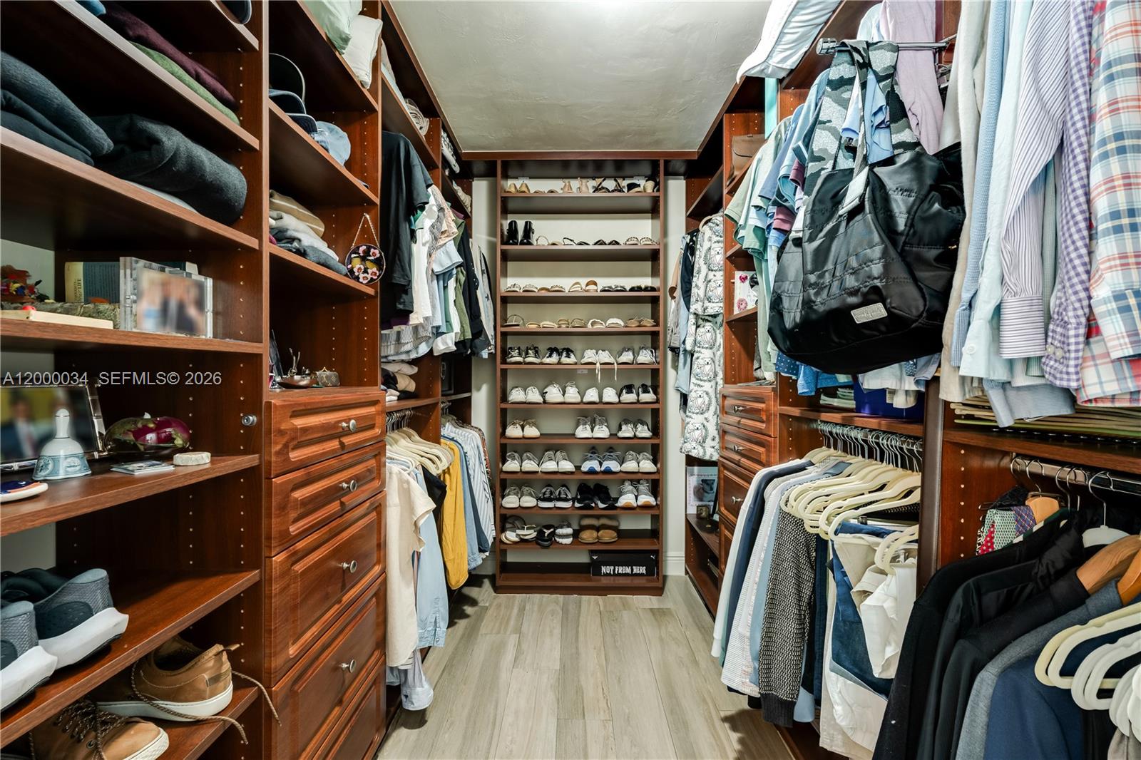 9511 SW 93rd St Miami, FL 33176