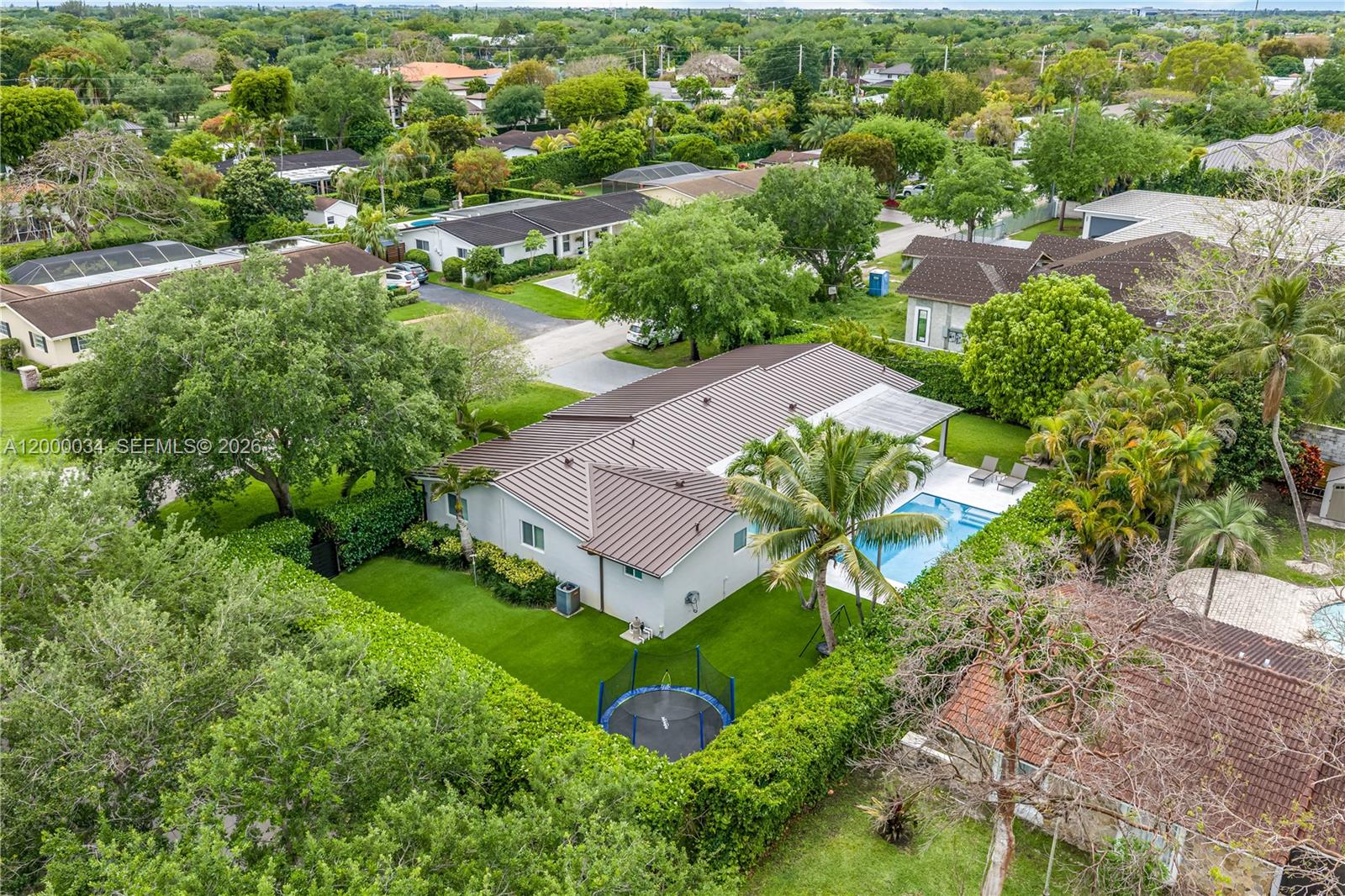 9511 SW 93rd St Miami, FL 33176