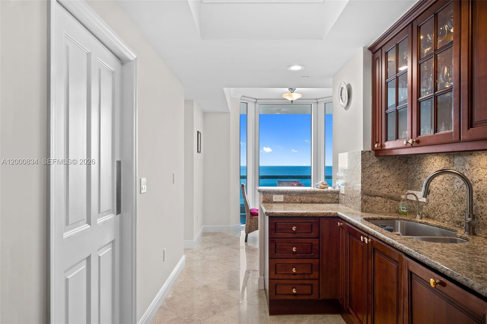 image Acqualina Residences11