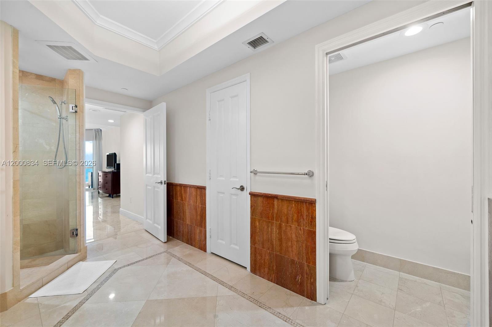 image Acqualina Residences25