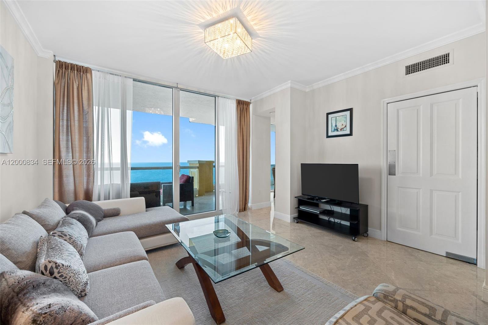 image Acqualina Residences5