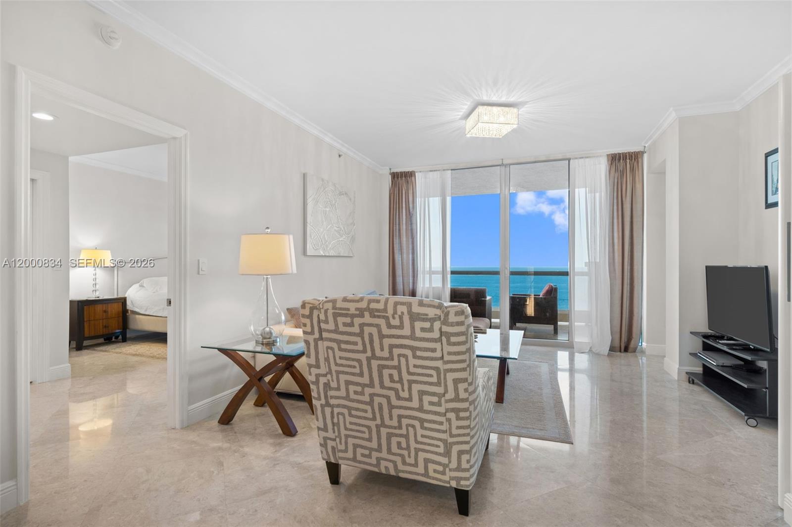 image Acqualina Residences6