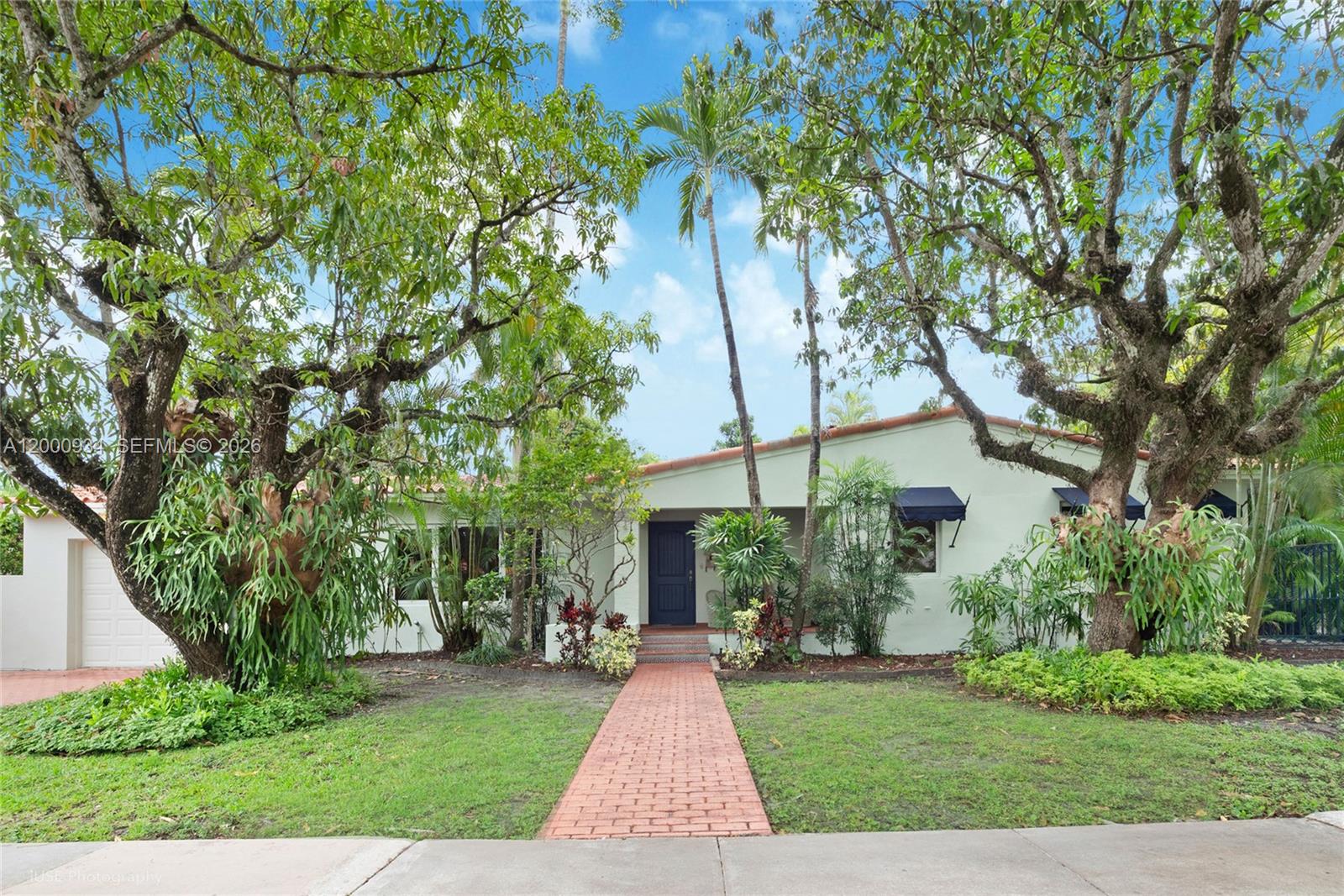 1215 Cordova St Coral Gables, FL 33134