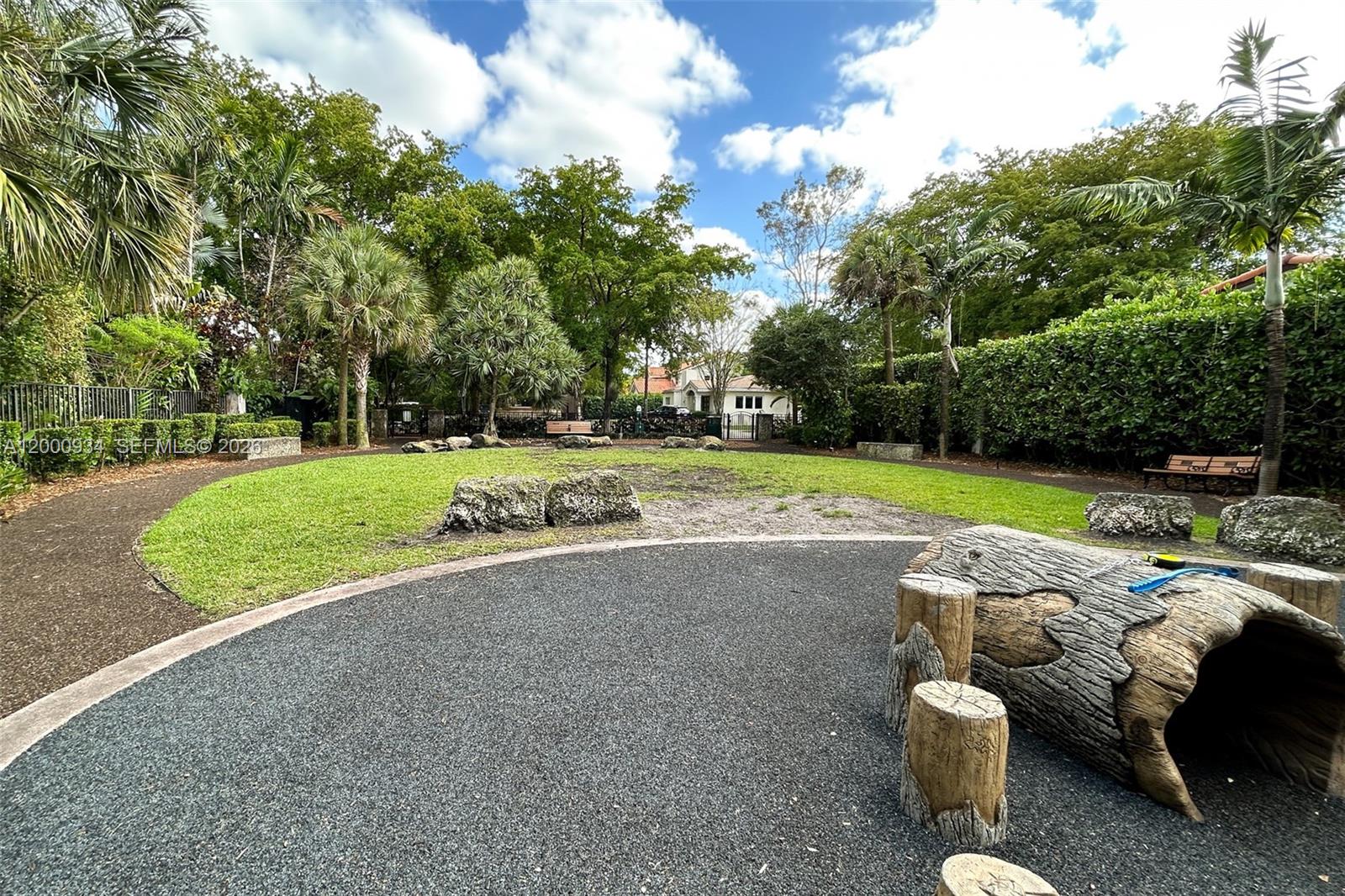 1215 Cordova St Coral Gables, FL 33134