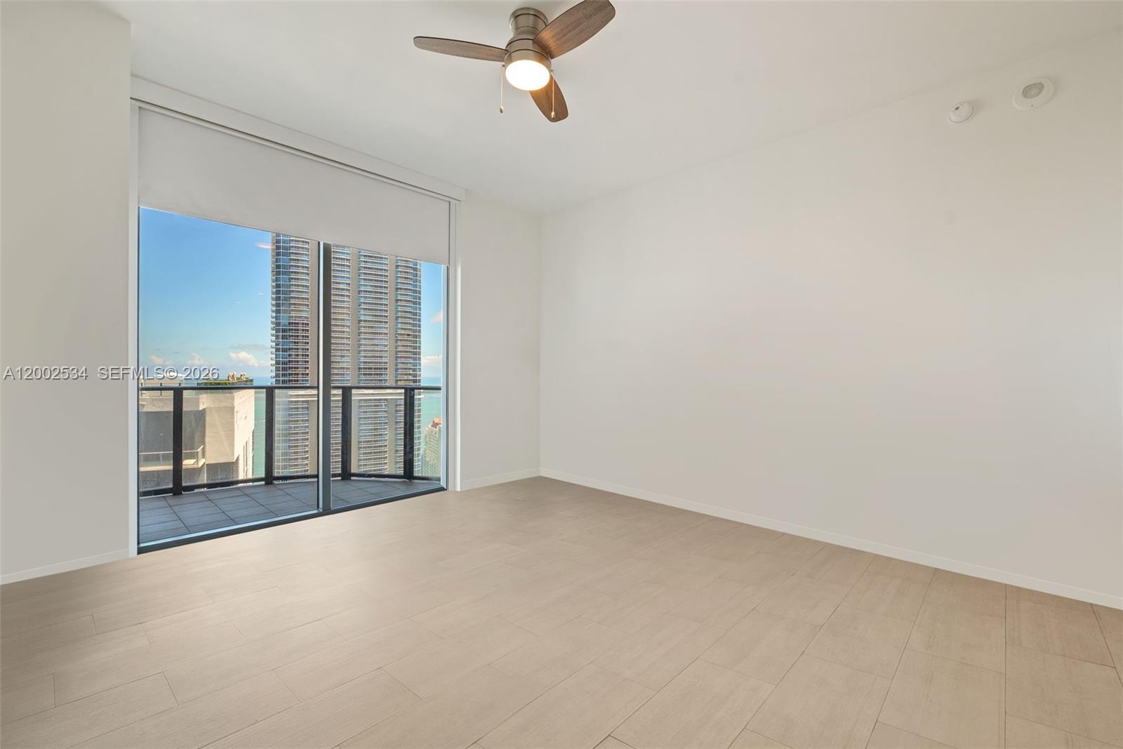 1000 Brickell Plz #PH5103 Miami, FL 33131