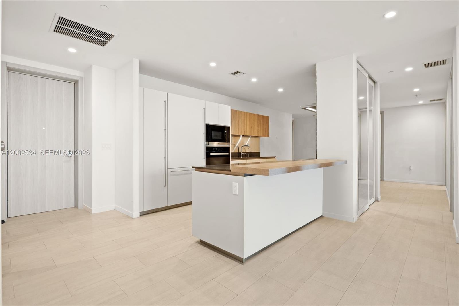 1000 Brickell Plz #PH5103 Miami, FL 33131