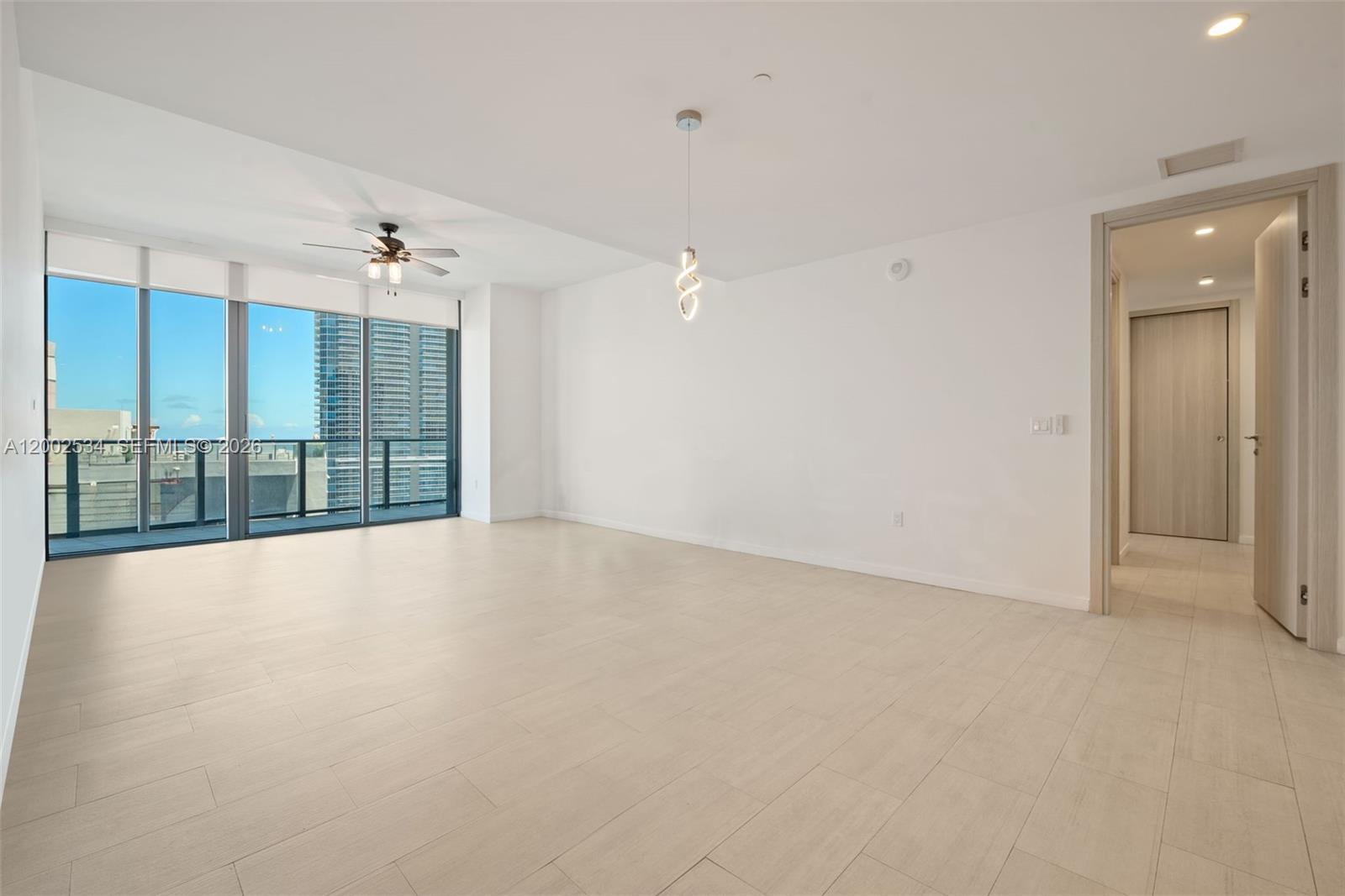 1000 Brickell Plz #PH5103 Miami, FL 33131
