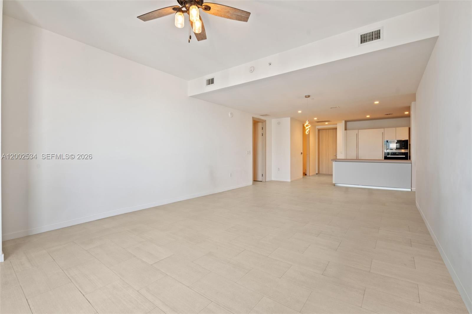 1000 Brickell Plz #PH5103 Miami, FL 33131