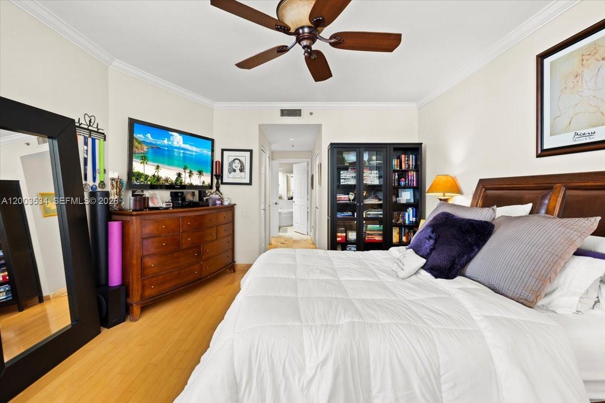 808 Brickell Key Dr #1205 Miami, FL 33131