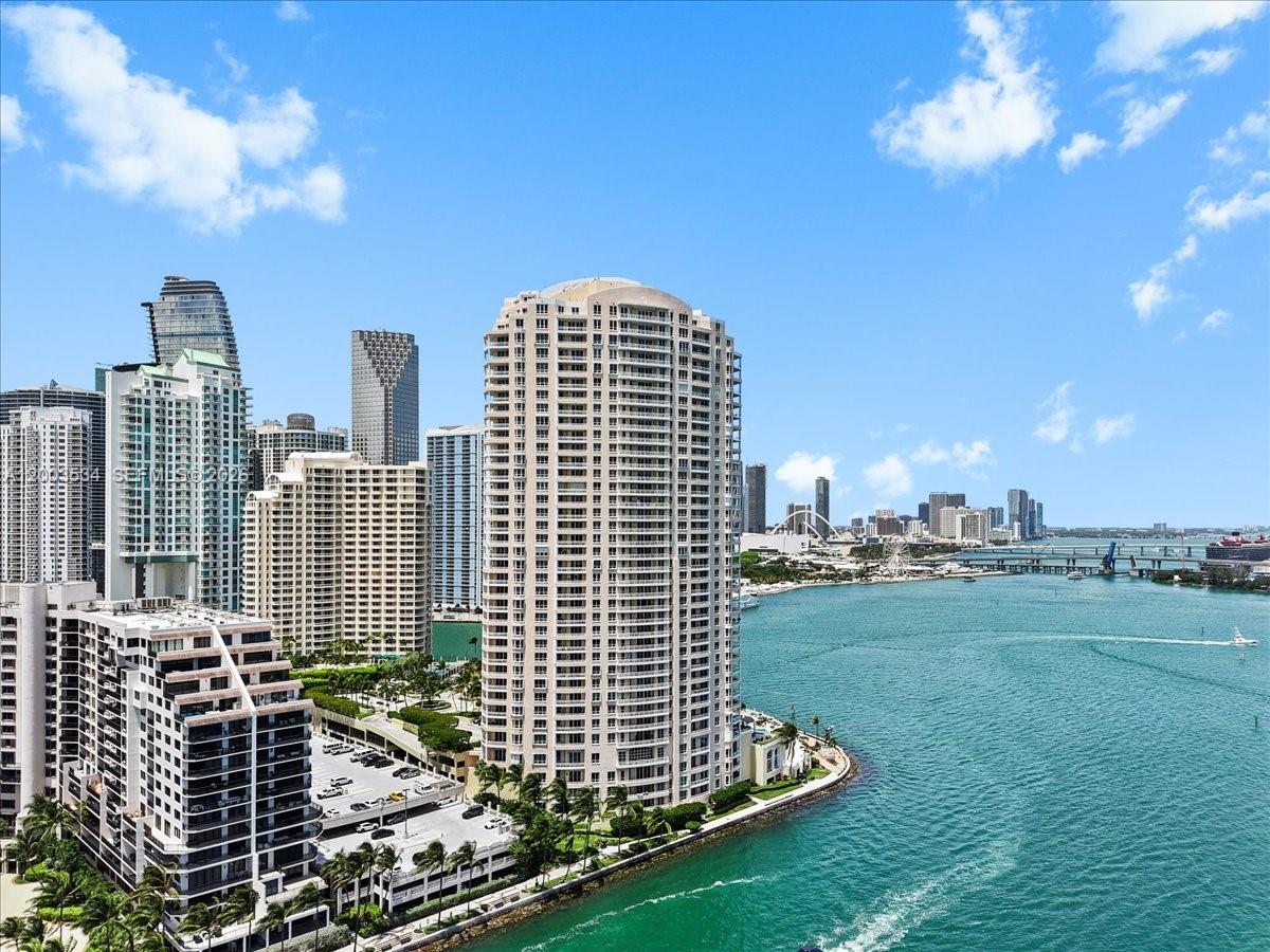 808 Brickell Key Dr #1205 Miami, FL 33131