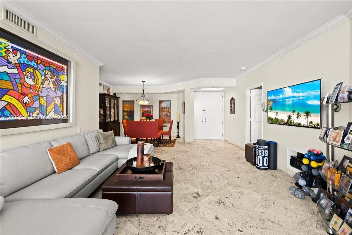 808 Brickell Key Dr #1205 Miami, FL 33131