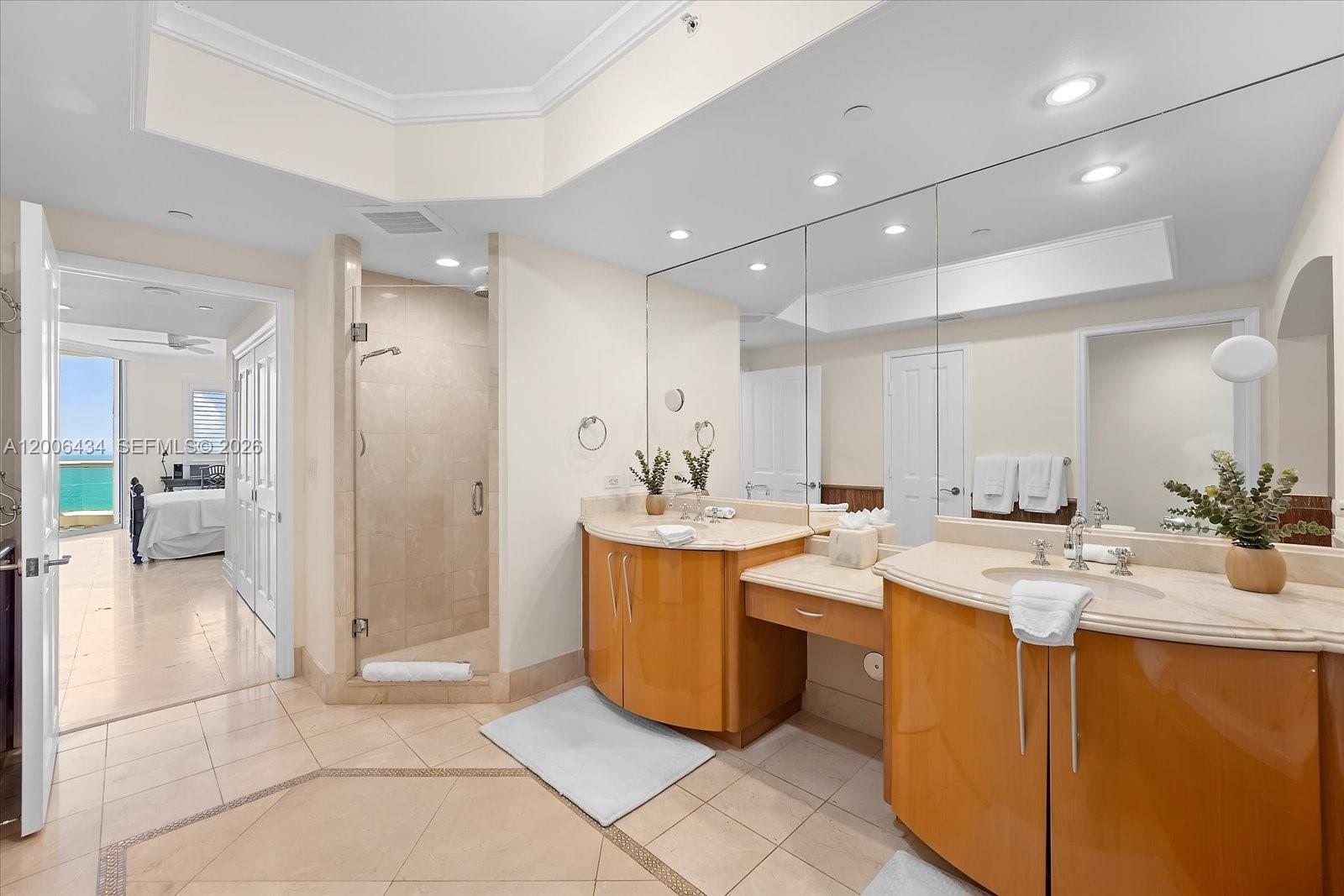 17875 Collins Ave #2702 Sunny Isles Beach, FL 33160