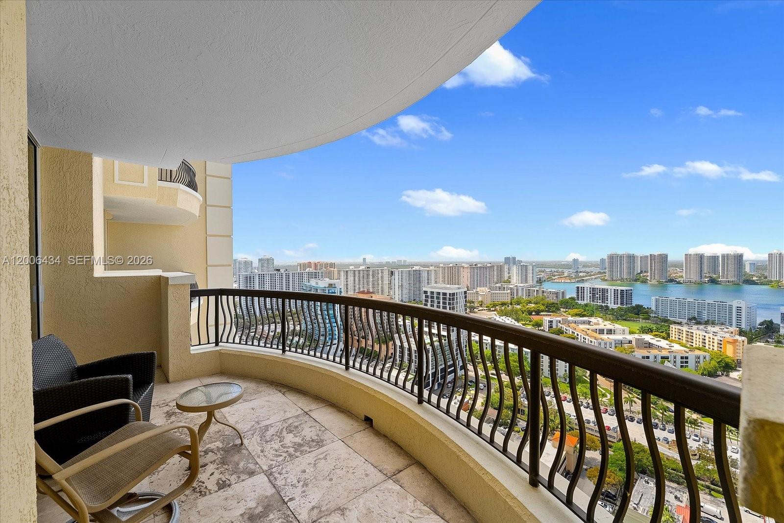 17875 Collins Ave #2702 Sunny Isles Beach, FL 33160