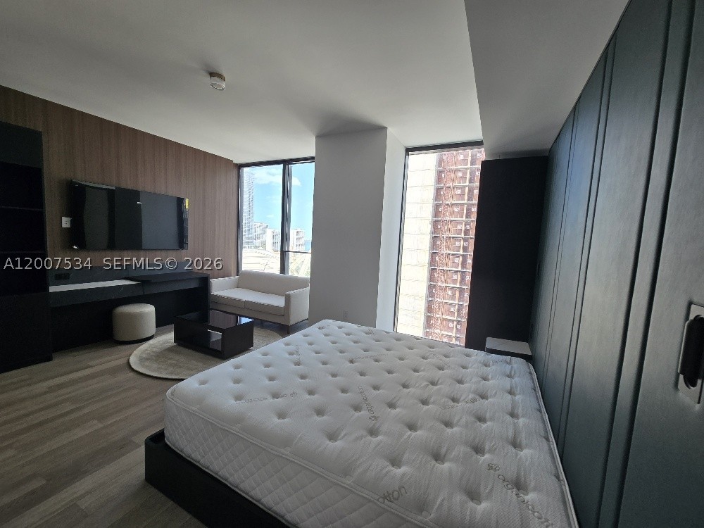 image E11EVEN Hotel & Residences17