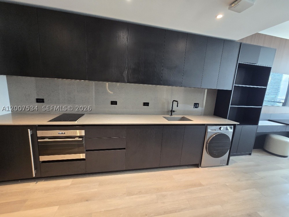 image E11EVEN Hotel & Residences2