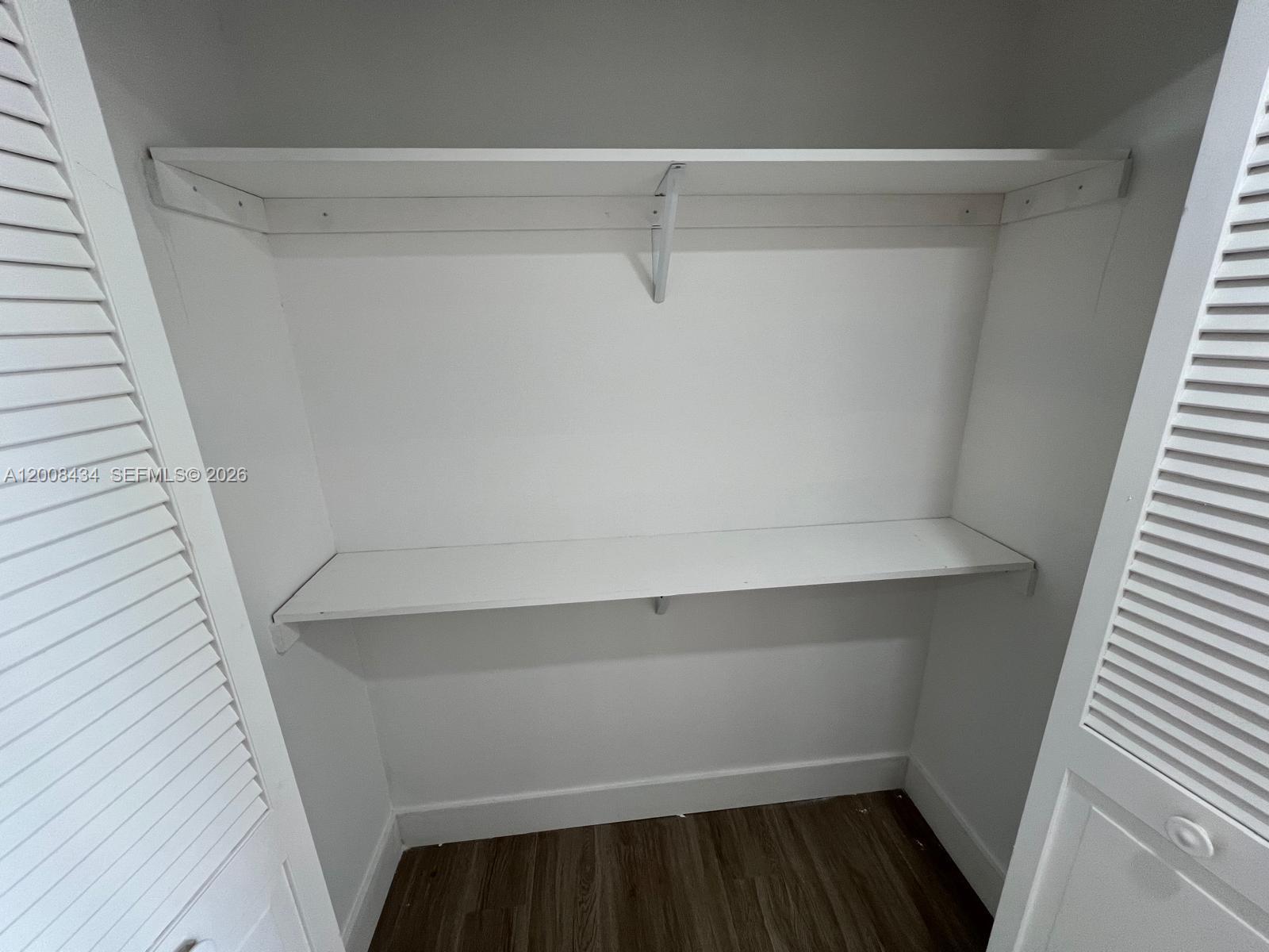 image Arlen House West23