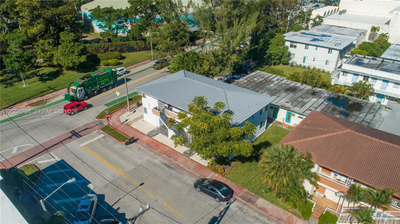 611 74th St Miami Beach, FL 33141