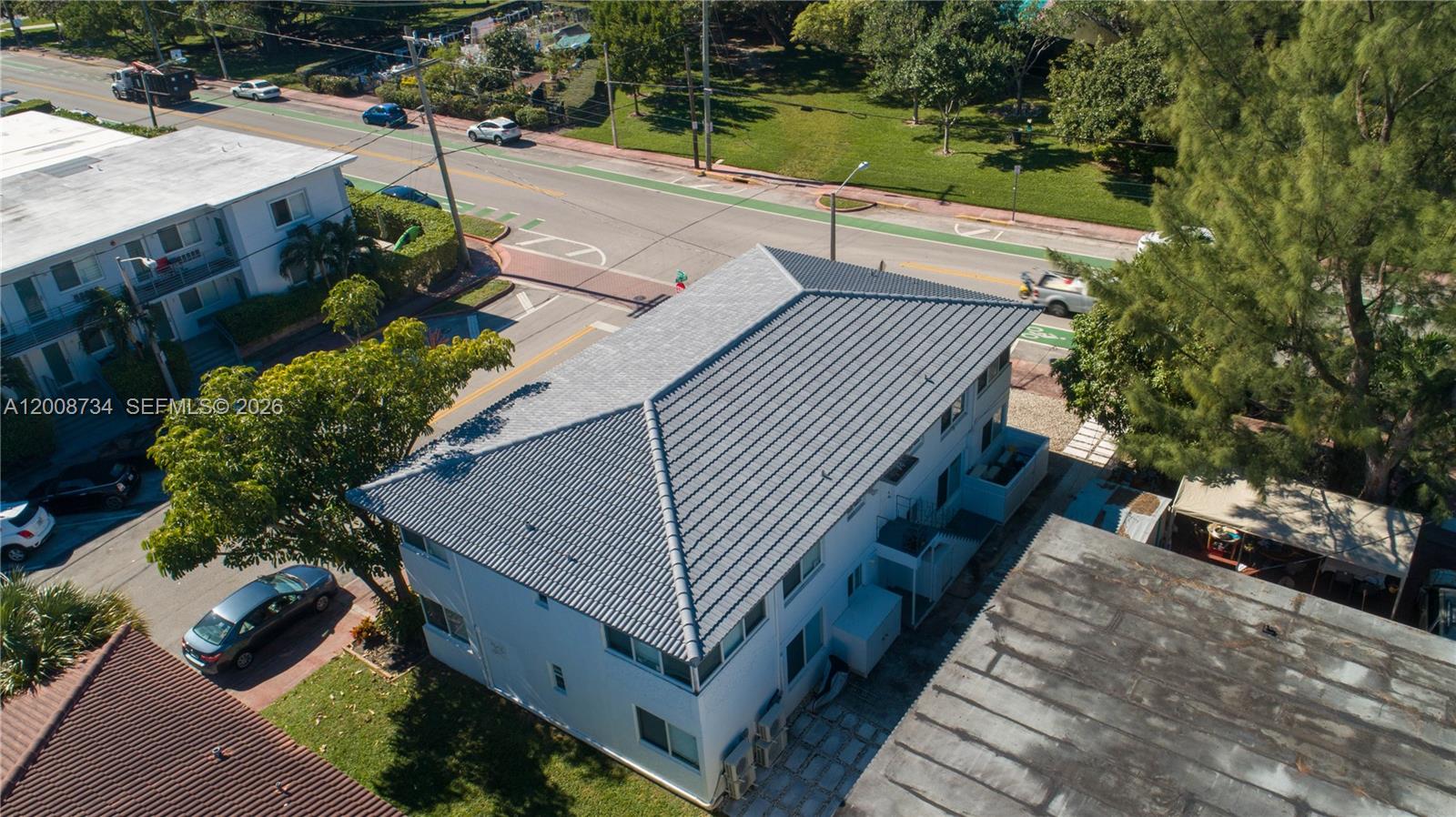 611 74th St Miami Beach, FL 33141