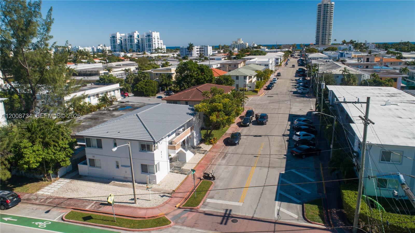 611 74th St Miami Beach, FL 33141