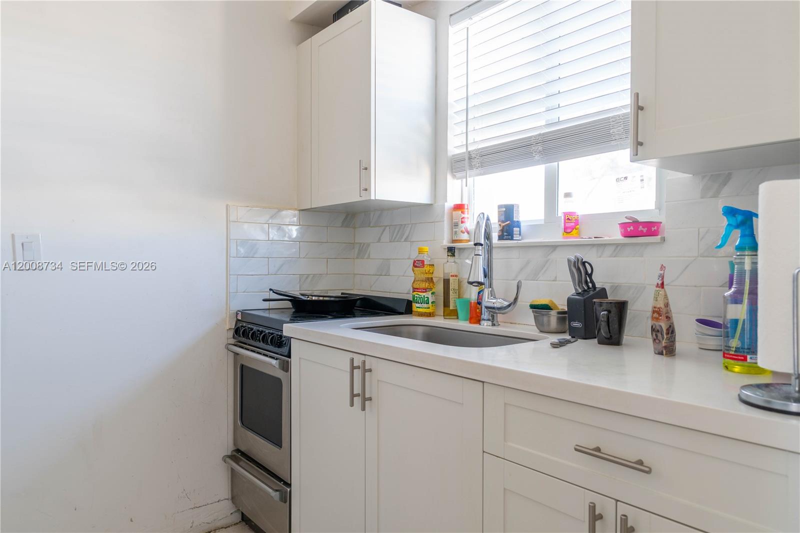 611 74th St Miami Beach, FL 33141