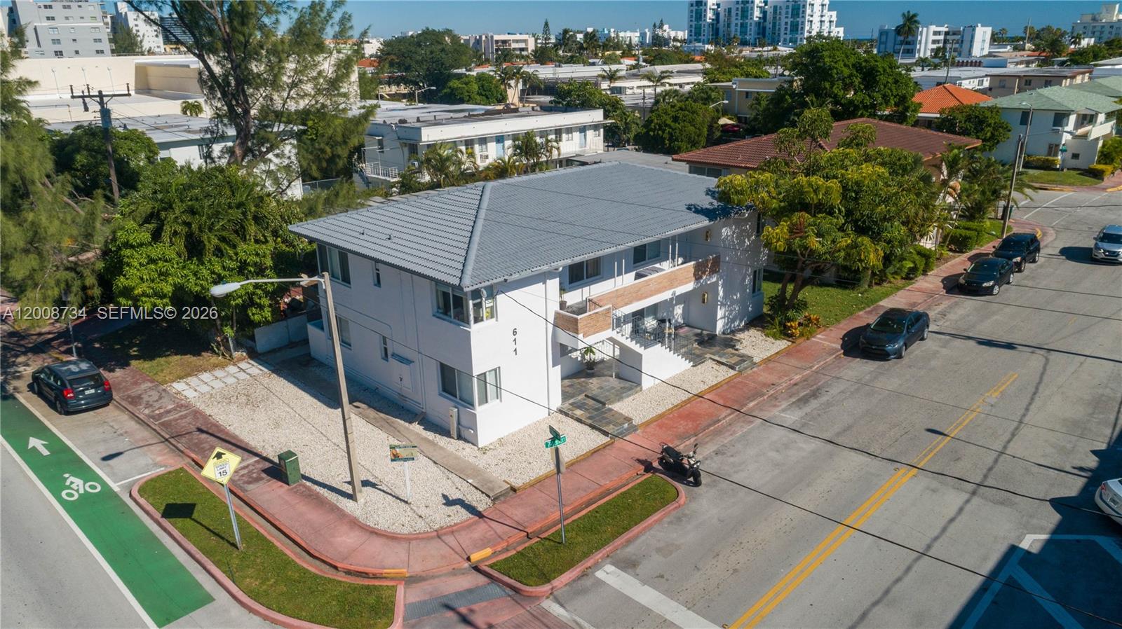 611 74th St Miami Beach, FL 33141