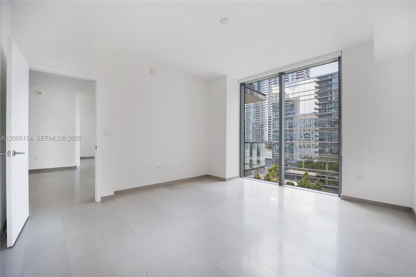 88 SW 7th St #1009 Miami, FL 33130